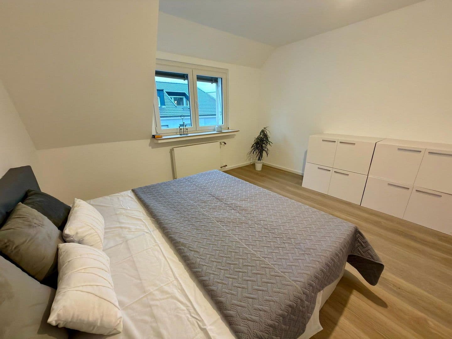 Pronájem bytu 3+1 100 m², Rudolfstraße 12, Münster, Severní Porýní-Vestfálsko Pronájem bytu 3+1 100 m², Rudolfstraße 12, Münster, Severní Porýní-Vestfálsko