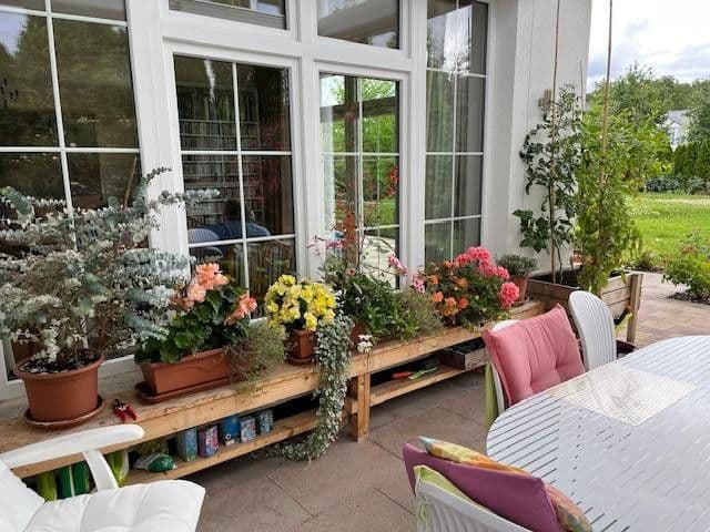 Prodej domu 265 m², pozemek 996 m², Potsdam Groß Glienicke zu Berlin, Braniborsko Prodej domu 265 m², pozemek 996 m², Potsdam Groß Glienicke zu Berlin, Braniborsko