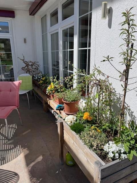 Prodej domu 265 m², pozemek 996 m², Potsdam Groß Glienicke zu Berlin, Braniborsko Prodej domu 265 m², pozemek 996 m², Potsdam Groß Glienicke zu Berlin, Braniborsko