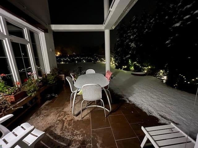 Prodej domu 265 m², pozemek 996 m², Potsdam Groß Glienicke zu Berlin, Braniborsko Prodej domu 265 m², pozemek 996 m², Potsdam Groß Glienicke zu Berlin, Braniborsko