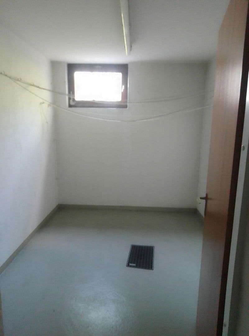 Prodej bytu 2+1 65 m², irisweg 10, Stuttgart (Bad Cannstatt), Bádensko-Württembersko Prodej bytu 2+1 65 m², irisweg 10, Stuttgart (Bad Cannstatt), Bádensko-Württembersko