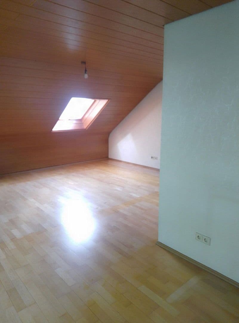 Prodej bytu 2+1 65 m², irisweg 10, Stuttgart (Bad Cannstatt), Bádensko-Württembersko Prodej bytu 2+1 65 m², irisweg 10, Stuttgart (Bad Cannstatt), Bádensko-Württembersko