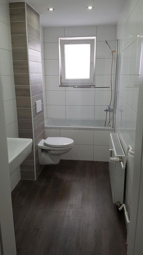 Pronájem bytu 2+1 38 m², Heuchelheim an der Lahn, Hessen Pronájem bytu 2+1 38 m², Heuchelheim an der Lahn, Hessen