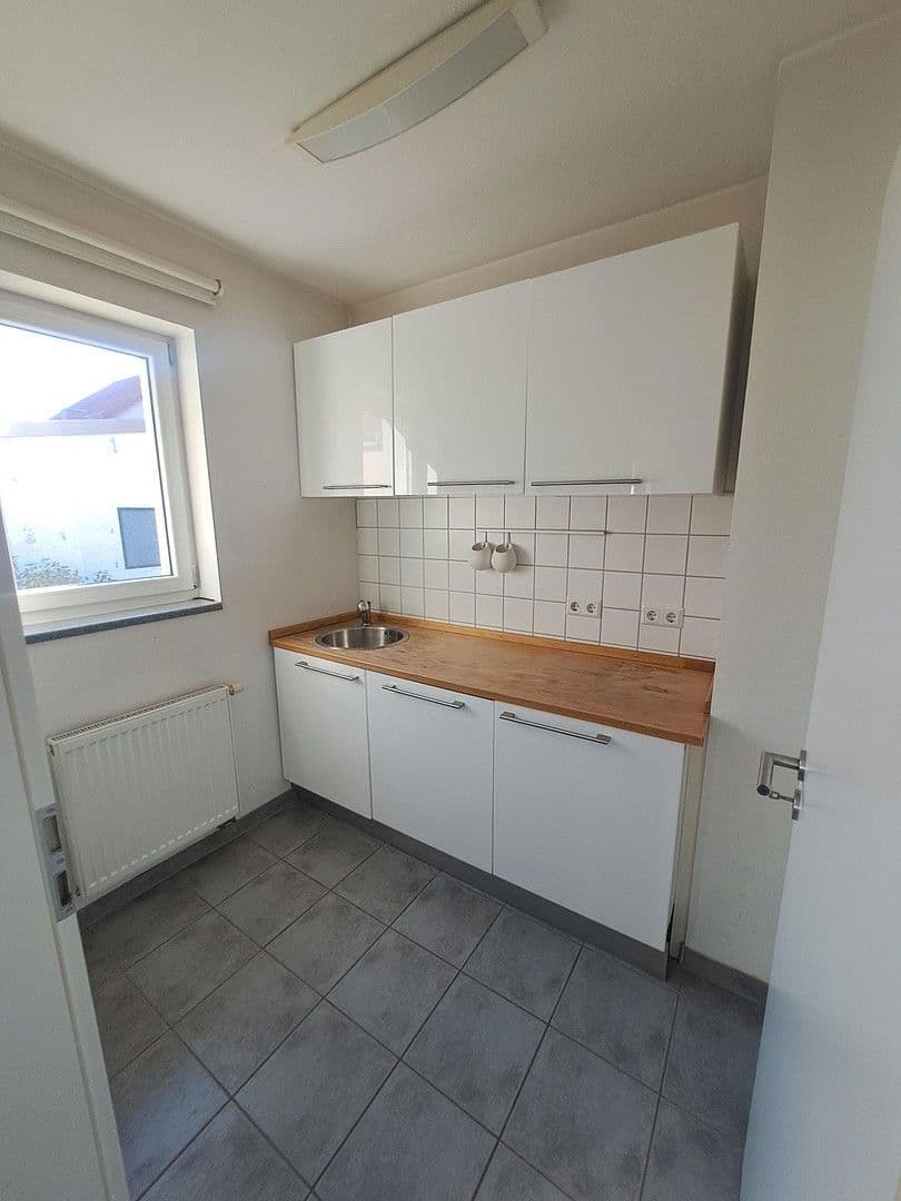 Pronájem kanceláře 120 m², Friedrichstraße 30, Schwetzingen, Bádensko-Württembersko Pronájem kanceláře 120 m², Friedrichstraße 30, Schwetzingen, Bádensko-Württembersko