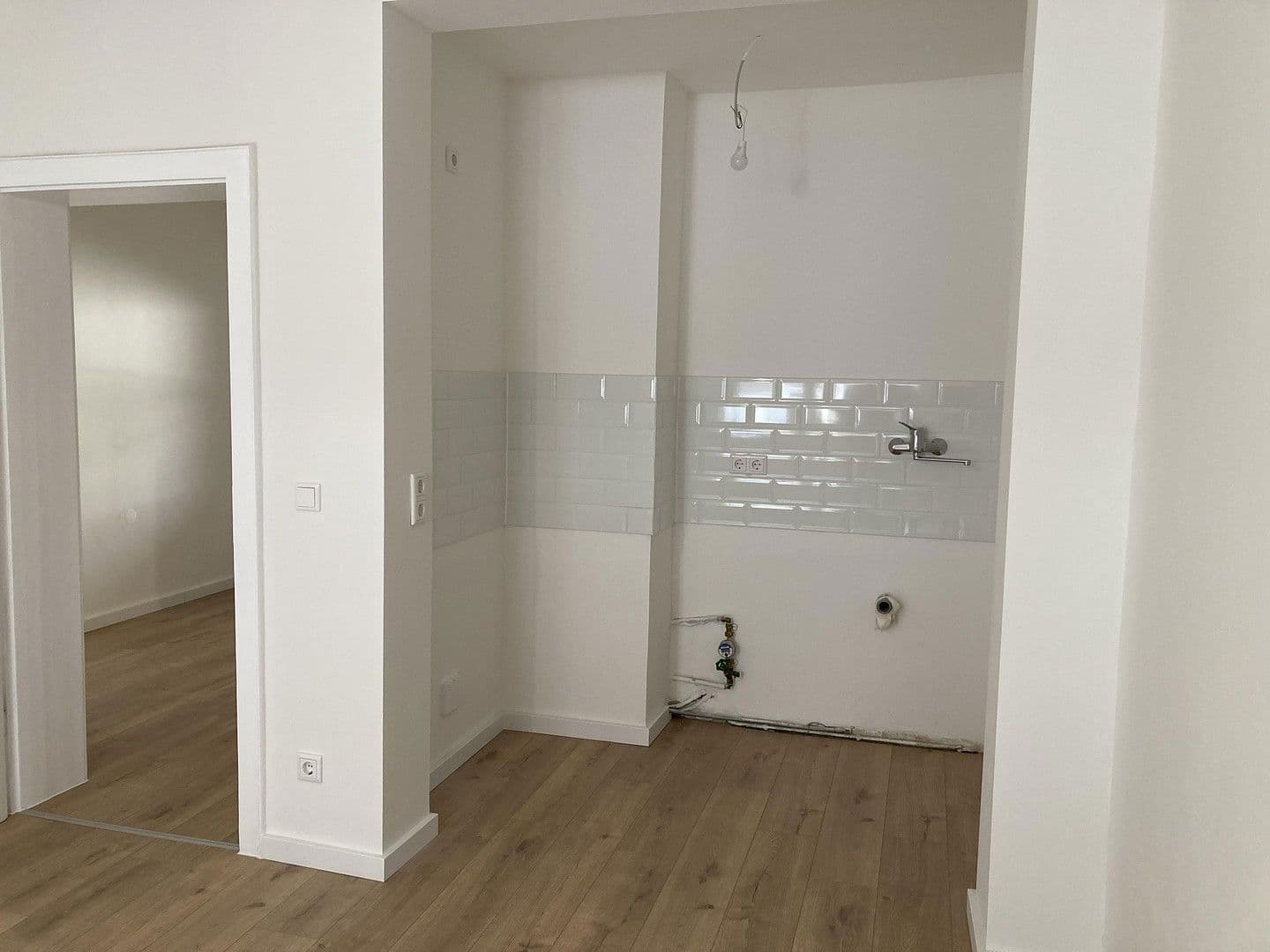 Pronájem bytu 2+1 49 m², Ziegelstr. 21, Wuppertal, Severní Porýní-Vestfálsko Pronájem bytu 2+1 49 m², Ziegelstr. 21, Wuppertal, Severní Porýní-Vestfálsko