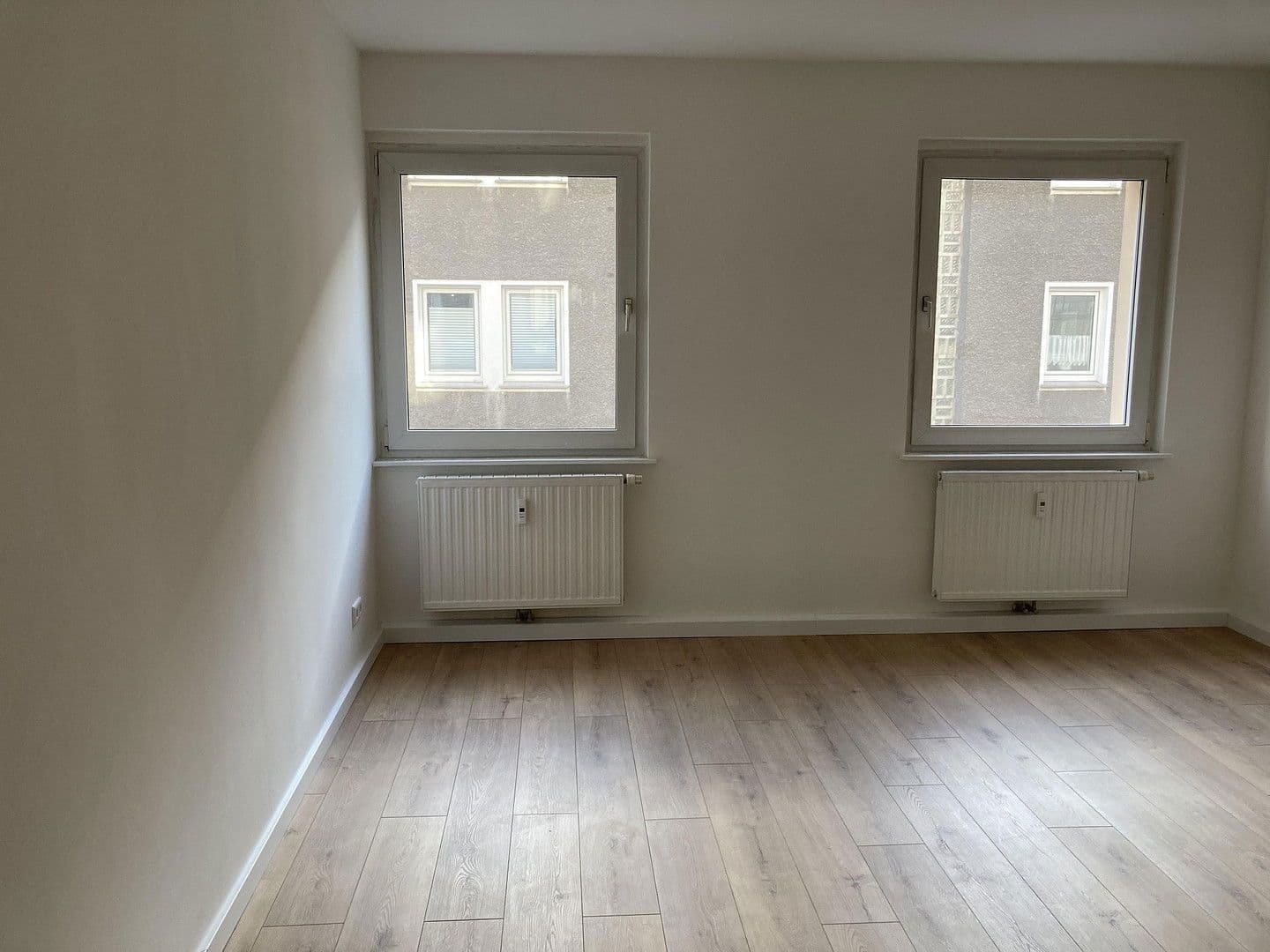 Pronájem bytu 2+1 49 m², Ziegelstr. 21, Wuppertal, Severní Porýní-Vestfálsko Pronájem bytu 2+1 49 m², Ziegelstr. 21, Wuppertal, Severní Porýní-Vestfálsko
