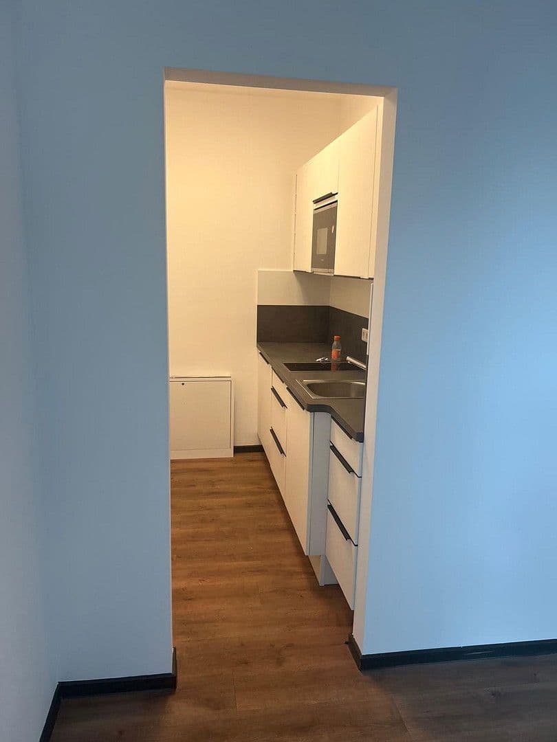 Pronájem kanceláře 335 m², Am Kaiserberg 11, Gießen, Hessen Pronájem kanceláře 335 m², Am Kaiserberg 11, Gießen, Hessen