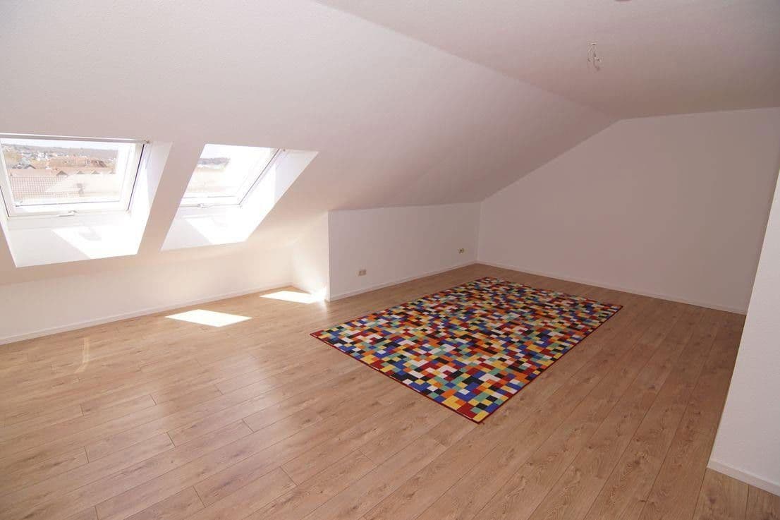 Pronájem bytu 3+kk 113 m², Neu-Anspach, Hessen Pronájem bytu 3+kk 113 m², Neu-Anspach, Hessen