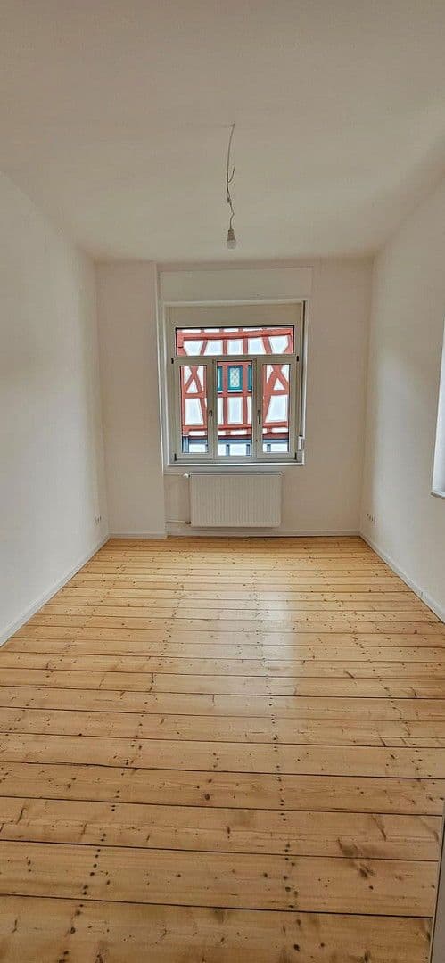 Pronájem bytu 3+1 78 m², Bächelsgasse 5, Bad Camberg, Hessen Pronájem bytu 3+1 78 m², Bächelsgasse 5, Bad Camberg, Hessen