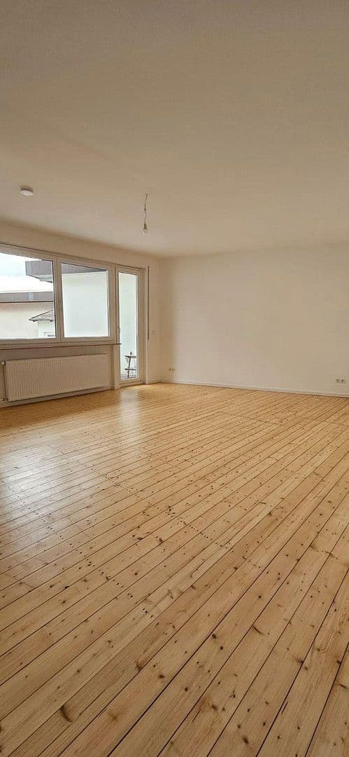 Pronájem bytu 3+1 78 m², Bächelsgasse 5, Bad Camberg, Hessen Pronájem bytu 3+1 78 m², Bächelsgasse 5, Bad Camberg, Hessen