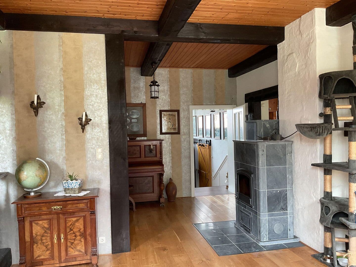 Prodej domu 180 m², pozemek 2.889 m², Nienstädt, Dolní Sasko Prodej domu 180 m², pozemek 2.889 m², Nienstädt, Dolní Sasko