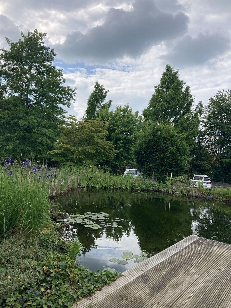 Prodej domu 180 m², pozemek 2.889 m², Nienstädt, Dolní Sasko Prodej domu 180 m², pozemek 2.889 m², Nienstädt, Dolní Sasko