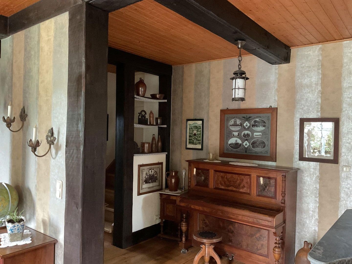 Prodej domu 180 m², pozemek 2.889 m², Nienstädt, Dolní Sasko Prodej domu 180 m², pozemek 2.889 m², Nienstädt, Dolní Sasko