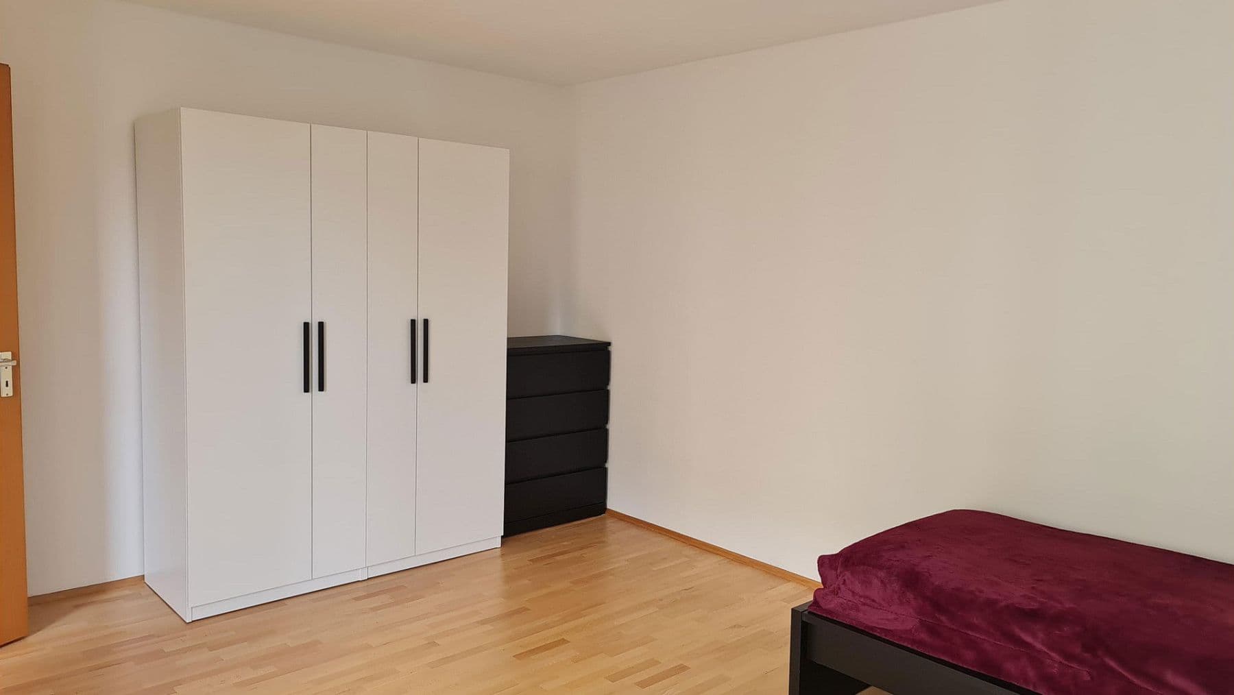Pronájem bytu 21 m², Kieler Straße 1a, Berlin, Berlín Pronájem bytu 21 m², Kieler Straße 1a, Berlin, Berlín