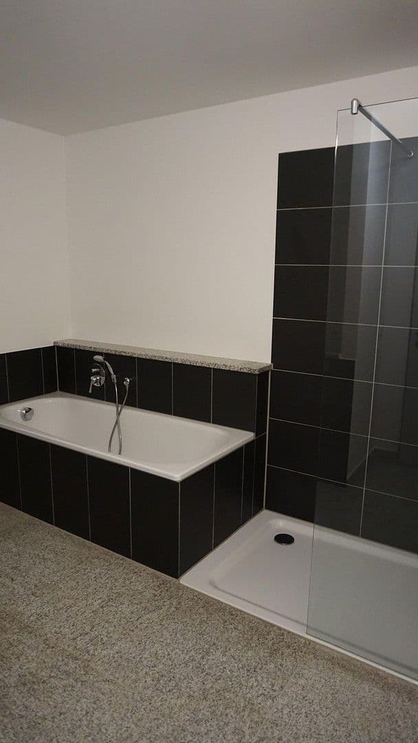 Pronájem bytu 4+1 115 m², Franz Marc Str 1c, Puchheim, Bavorsko Pronájem bytu 4+1 115 m², Franz Marc Str 1c, Puchheim, Bavorsko