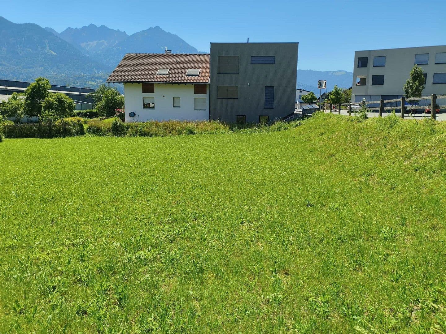 Prodej pozemku 910 m², Hauptsraße, Schlins, Vorarlbersko Prodej pozemku 910 m², Hauptsraße, Schlins, Vorarlbersko