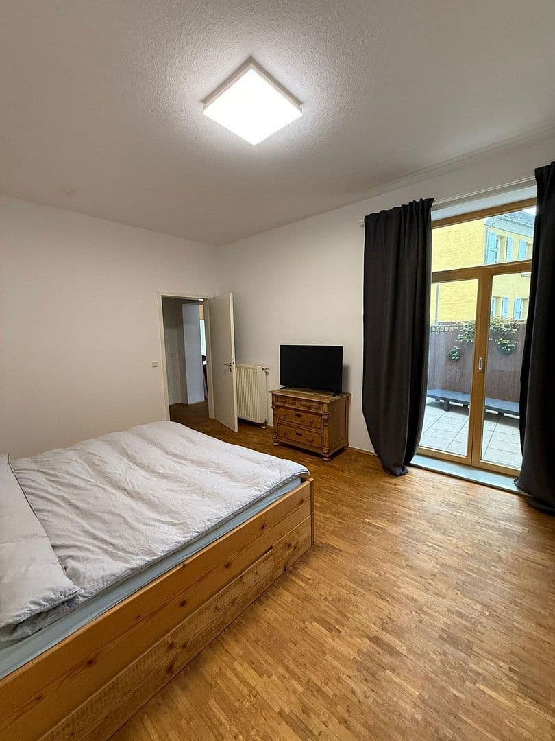 Prodej domu 356 m², pozemek 290 m², Hochstrasse 10, Meerbusch, Severní Porýní-Vestfálsko Prodej domu 356 m², pozemek 290 m², Hochstrasse 10, Meerbusch, Severní Porýní-Vestfálsko