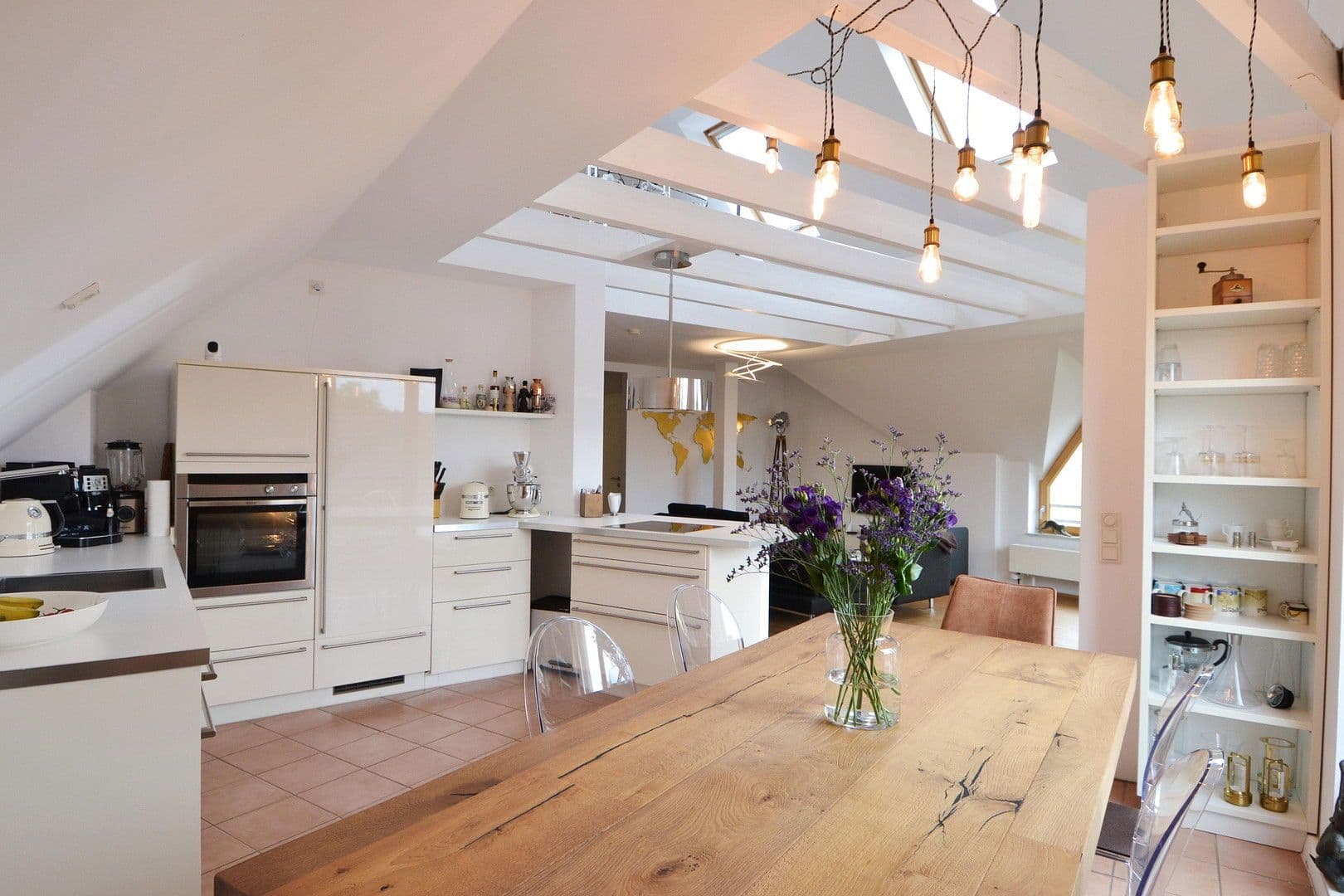 Prodej domu 356 m², pozemek 290 m², Hochstrasse 10, Meerbusch, Severní Porýní-Vestfálsko Prodej domu 356 m², pozemek 290 m², Hochstrasse 10, Meerbusch, Severní Porýní-Vestfálsko