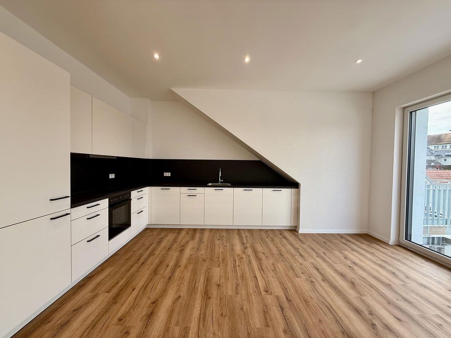 Prodej bytu 3+1 66 m², Oberdorfstraße 1, Friesenheim, Bádensko-Württembersko Prodej bytu 3+1 66 m², Oberdorfstraße 1, Friesenheim, Bádensko-Württembersko