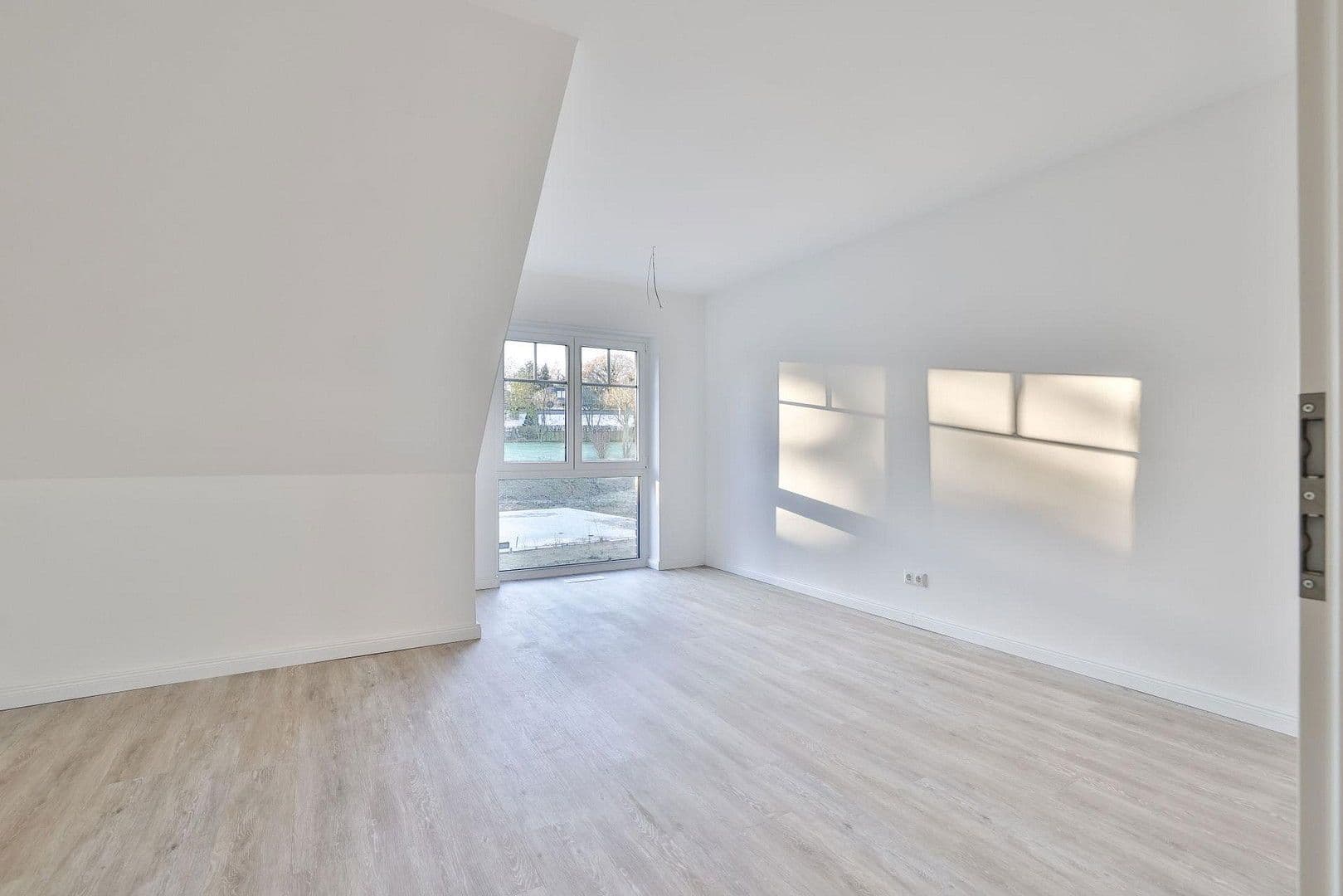 Prodej domu 152 m², pozemek 633 m², Scharbeutz, Šlesvicko-Holštýnsko Prodej domu 152 m², pozemek 633 m², Scharbeutz, Šlesvicko-Holštýnsko