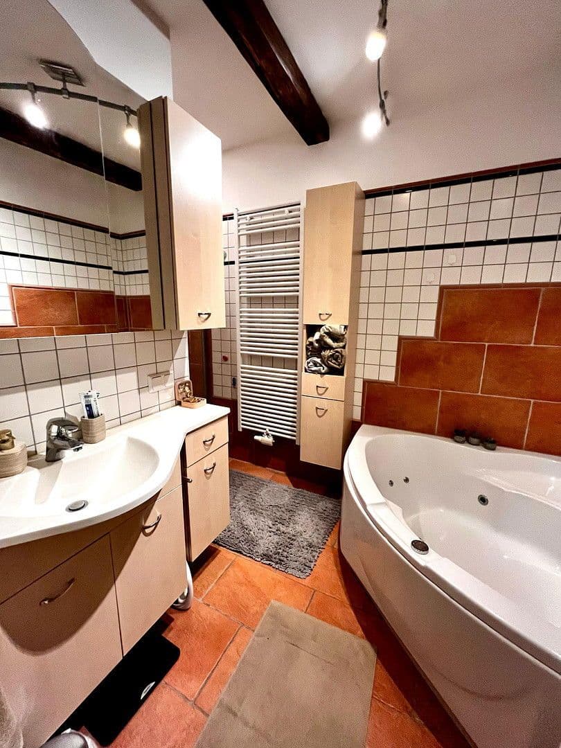 Pronájem bytu 3+1 96 m², Graz, Štýrsko Pronájem bytu 3+1 96 m², Graz, Štýrsko