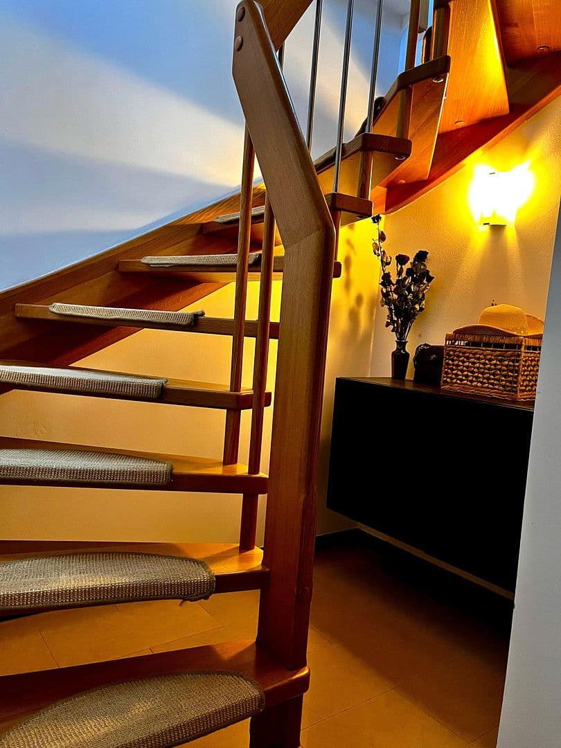 Pronájem bytu 3+1 96 m², Graz, Štýrsko Pronájem bytu 3+1 96 m², Graz, Štýrsko