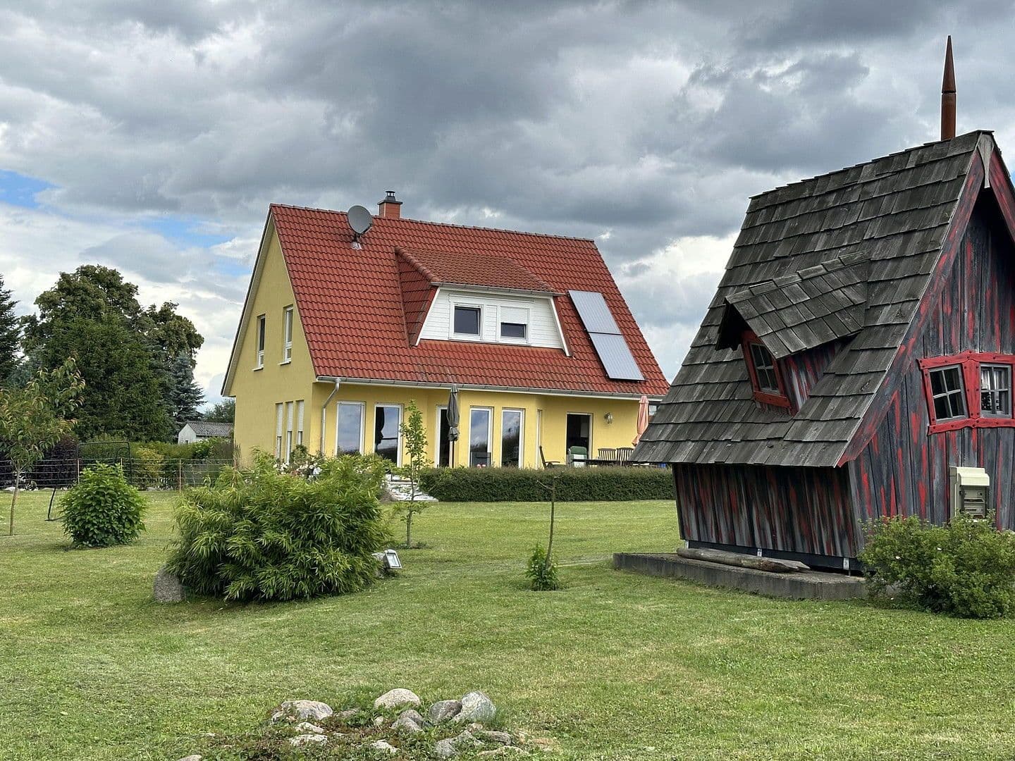 Prodej domu 155 m², pozemek 1.814 m², Boitzenburger Land, Braniborsko Prodej domu 155 m², pozemek 1.814 m², Boitzenburger Land, Braniborsko