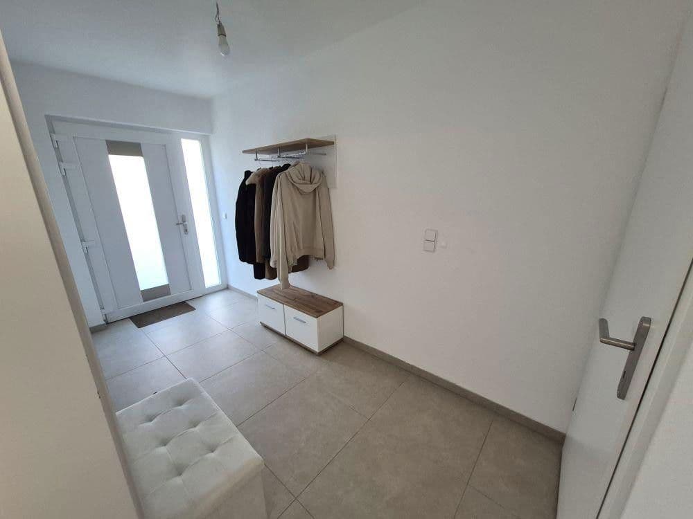 Pronájem bytu 3+kk 118 m², Lerchenstr. 5, Oberkochen, Bádensko-Württembersko Pronájem bytu 3+kk 118 m², Lerchenstr. 5, Oberkochen, Bádensko-Württembersko