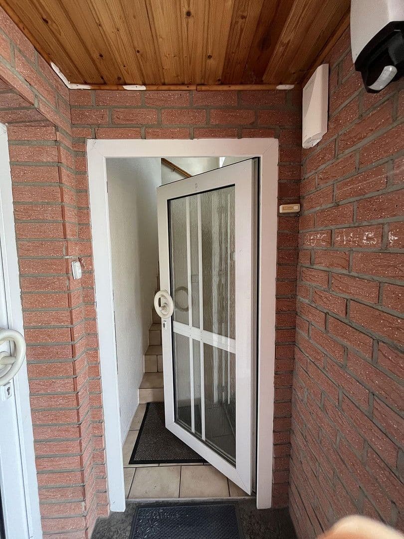 Pronájem bytu 3+kk 104 m², Bergstraße 26, Hürth, Severní Porýní-Vestfálsko Pronájem bytu 3+kk 104 m², Bergstraße 26, Hürth, Severní Porýní-Vestfálsko