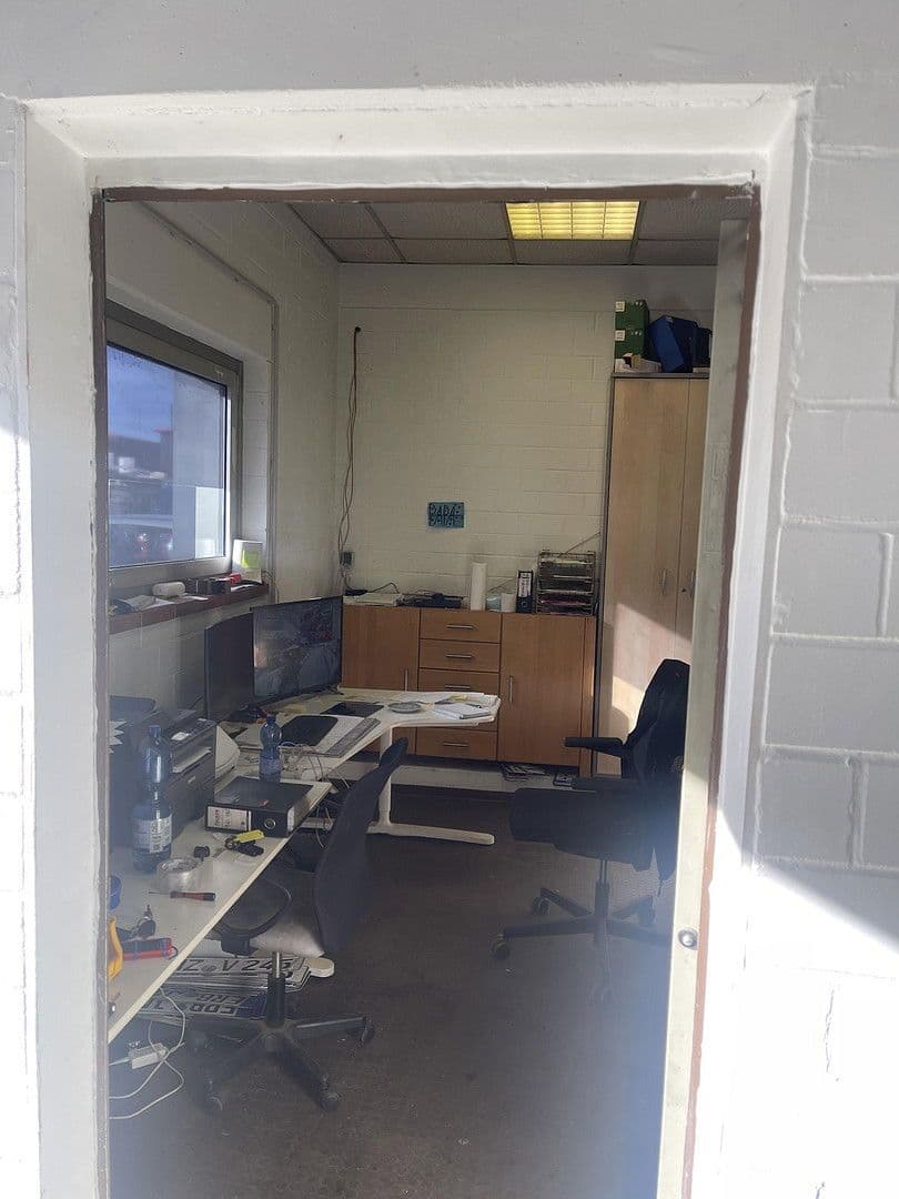 Pronájem nebytového prostoru 350 m², Margarete-von-Wrangell-Straße 17, Hanau, Hessen Pronájem nebytového prostoru 350 m², Margarete-von-Wrangell-Straße 17, Hanau, Hessen