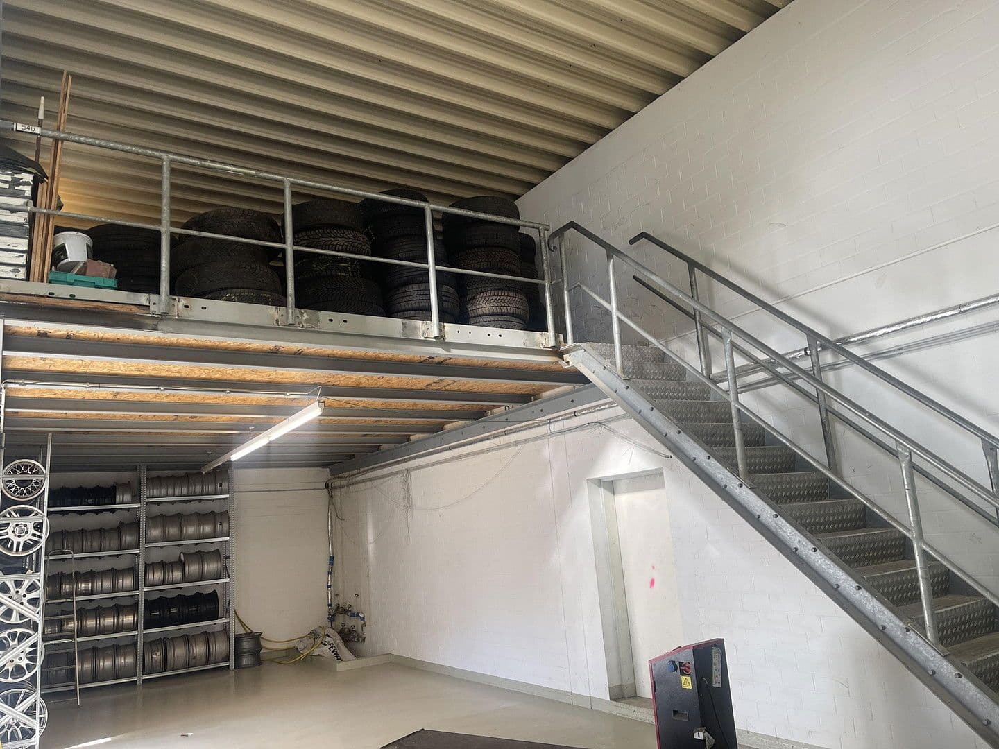 Pronájem nebytového prostoru 350 m², Margarete-von-Wrangell-Straße 17, Hanau, Hessen Pronájem nebytového prostoru 350 m², Margarete-von-Wrangell-Straße 17, Hanau, Hessen