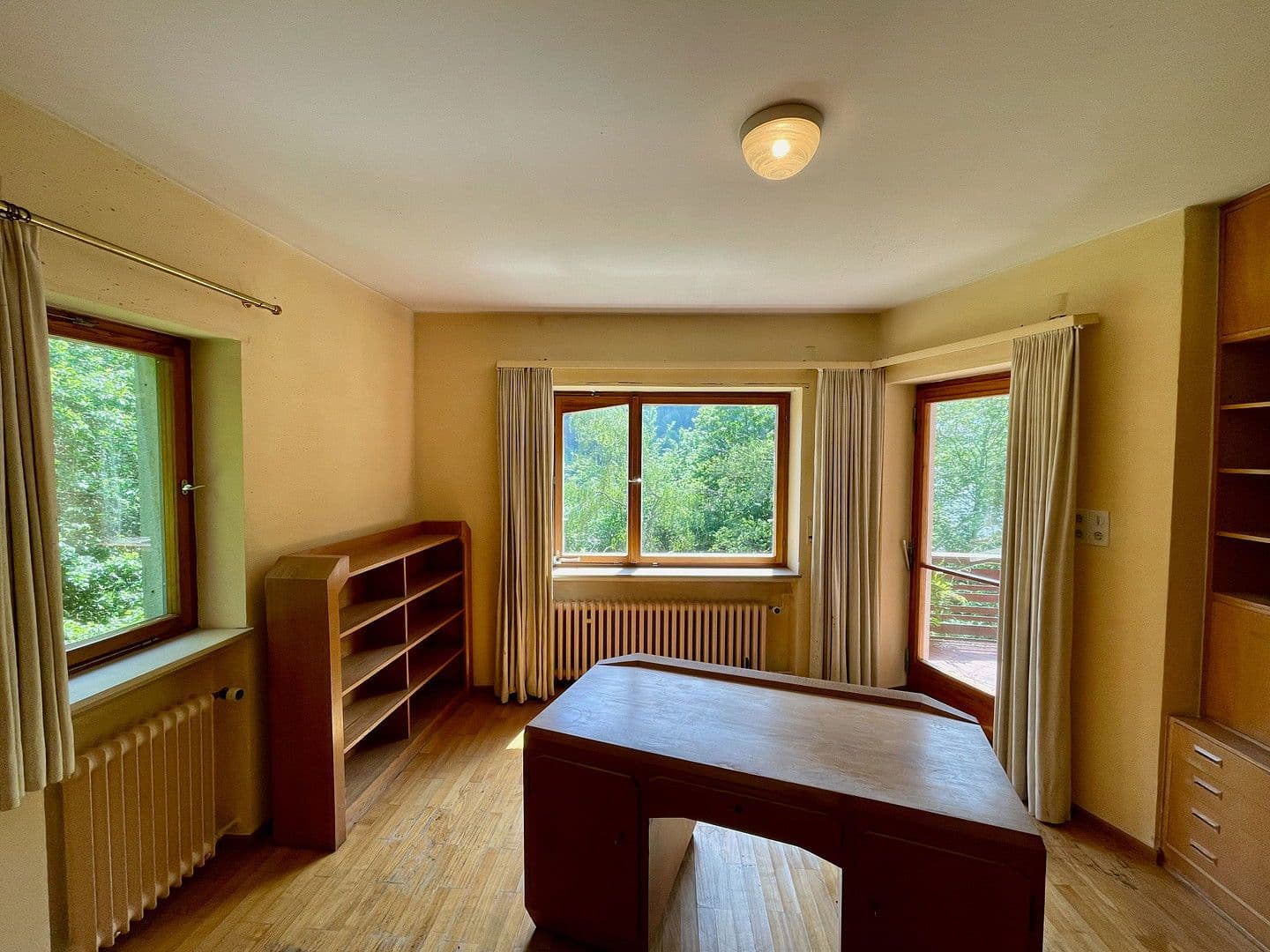 Prodej domu 346 m², pozemek 2.815 m², Hausbergstrasse 8, Frankeneck, Porýní-Falc Prodej domu 346 m², pozemek 2.815 m², Hausbergstrasse 8, Frankeneck, Porýní-Falc
