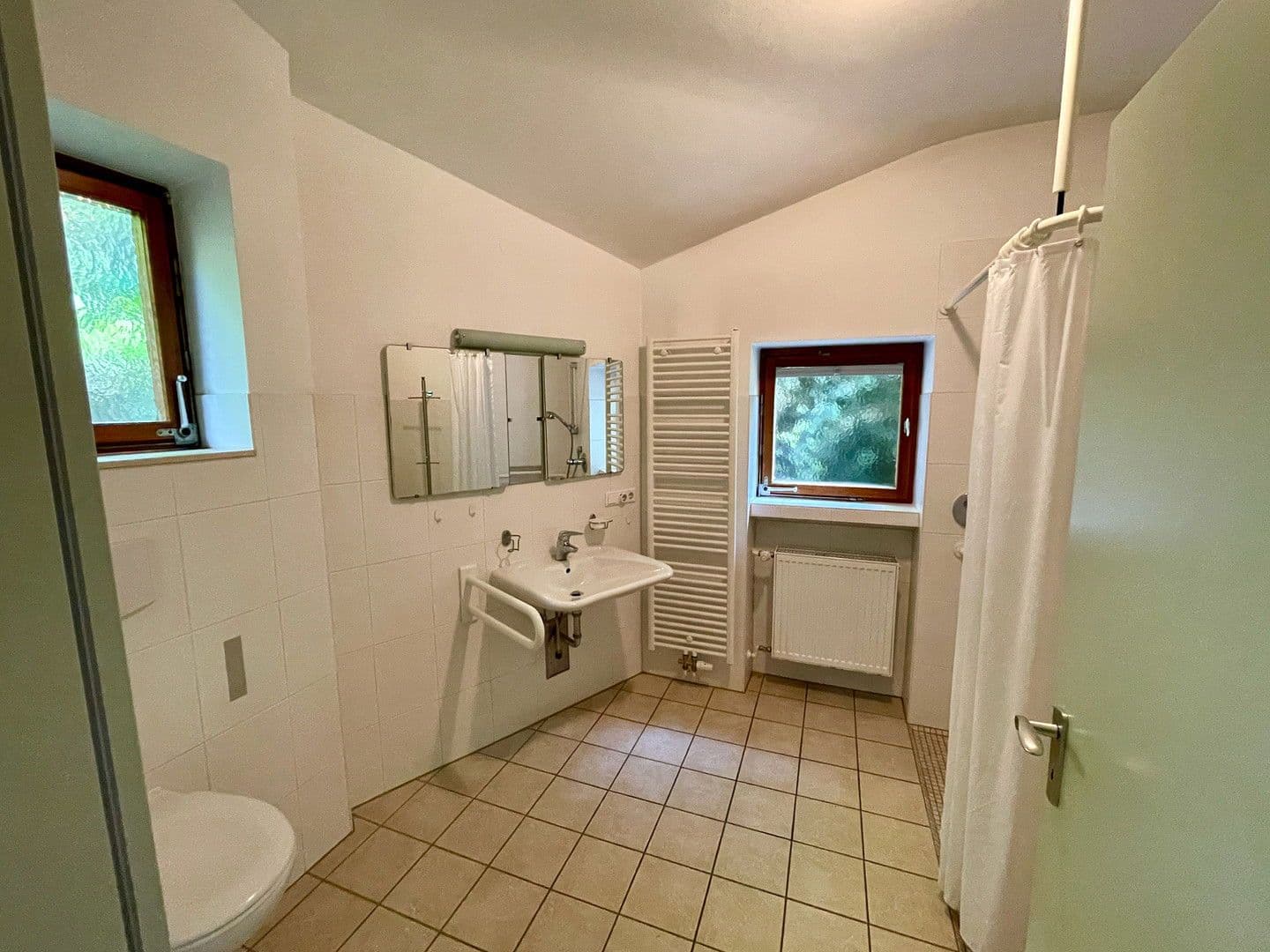 Prodej domu 346 m², pozemek 2.815 m², Hausbergstrasse 8, Frankeneck, Porýní-Falc Prodej domu 346 m², pozemek 2.815 m², Hausbergstrasse 8, Frankeneck, Porýní-Falc