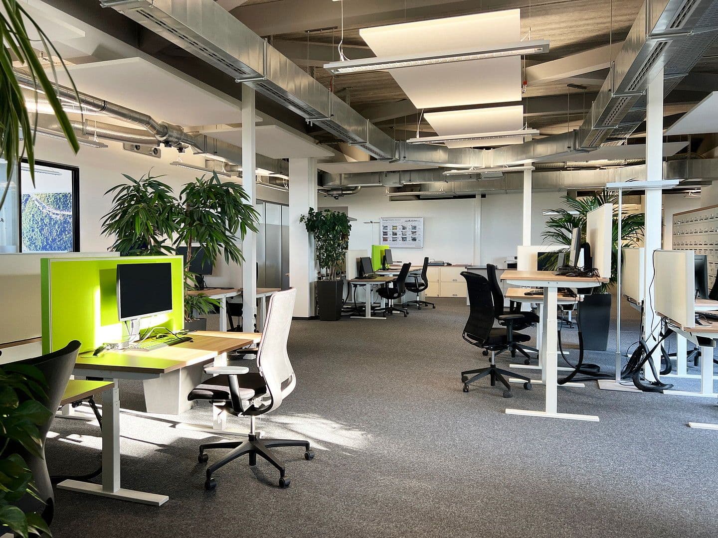 Pronájem kanceláře 707 m², Porschestraße 2, Bösingen, Bádensko-Württembersko Pronájem kanceláře 707 m², Porschestraße 2, Bösingen, Bádensko-Württembersko