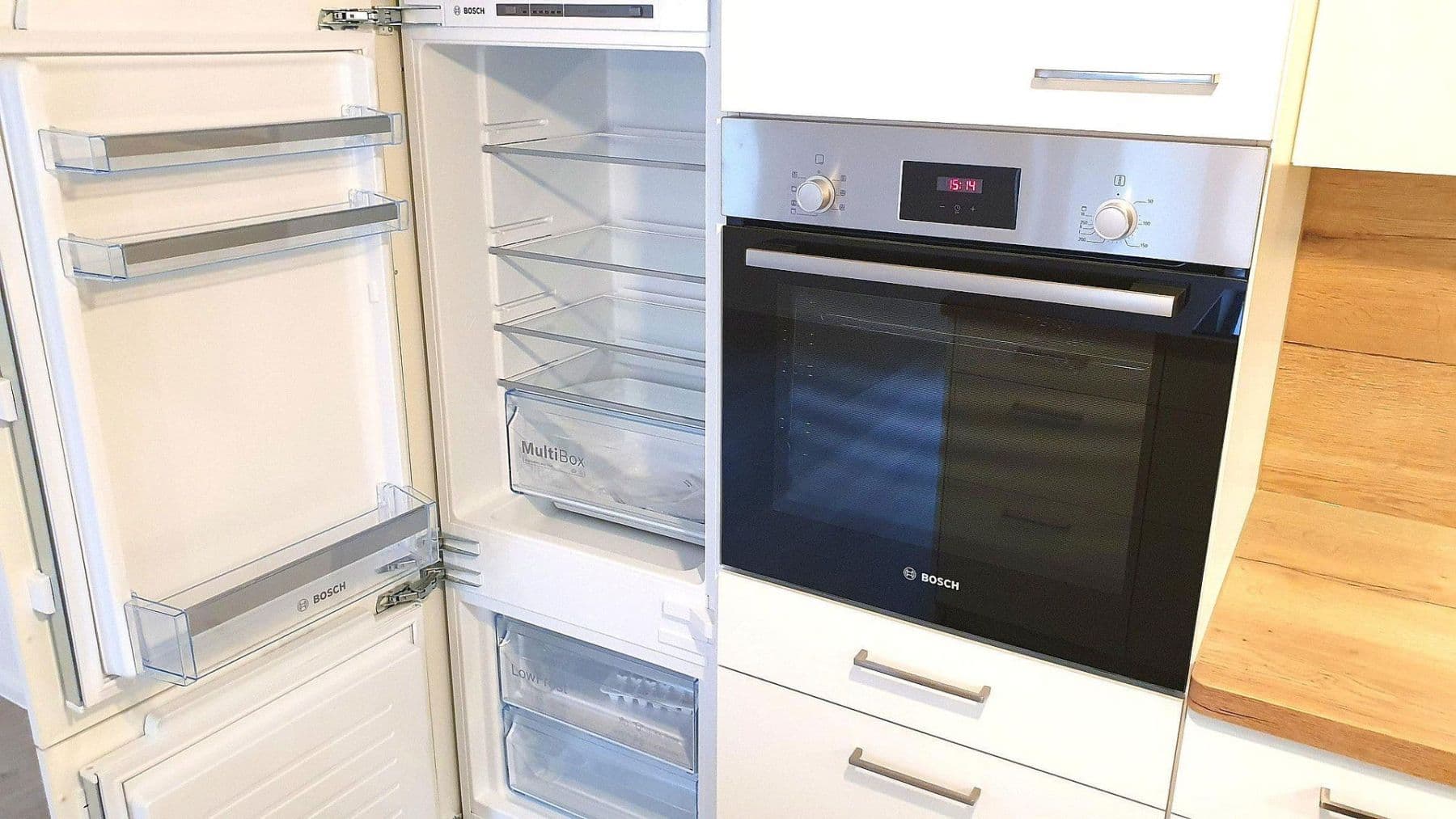 Pronájem bytu 2+1 70 m², Rheinstraße 14, Gailingen am Hochrhein, Bádensko-Württembersko Pronájem bytu 2+1 70 m², Rheinstraße 14, Gailingen am Hochrhein, Bádensko-Württembersko