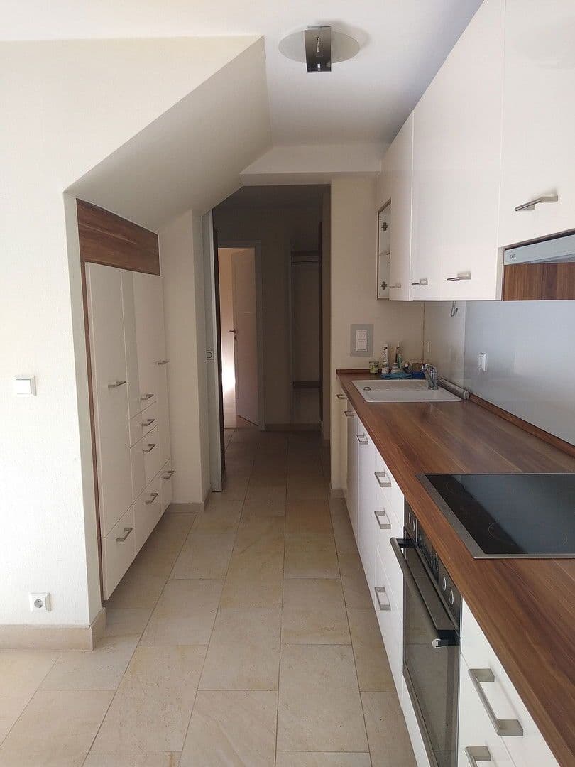 Pronájem bytu 3+kk 100 m², Bad Wildbad, Bádensko-Württembersko Pronájem bytu 3+kk 100 m², Bad Wildbad, Bádensko-Württembersko