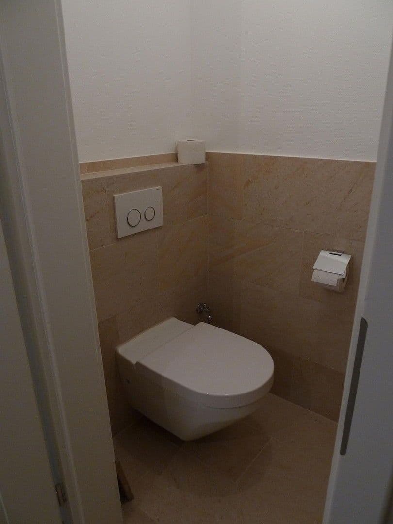 Pronájem bytu 3+kk 100 m², Bad Wildbad, Bádensko-Württembersko Pronájem bytu 3+kk 100 m², Bad Wildbad, Bádensko-Württembersko