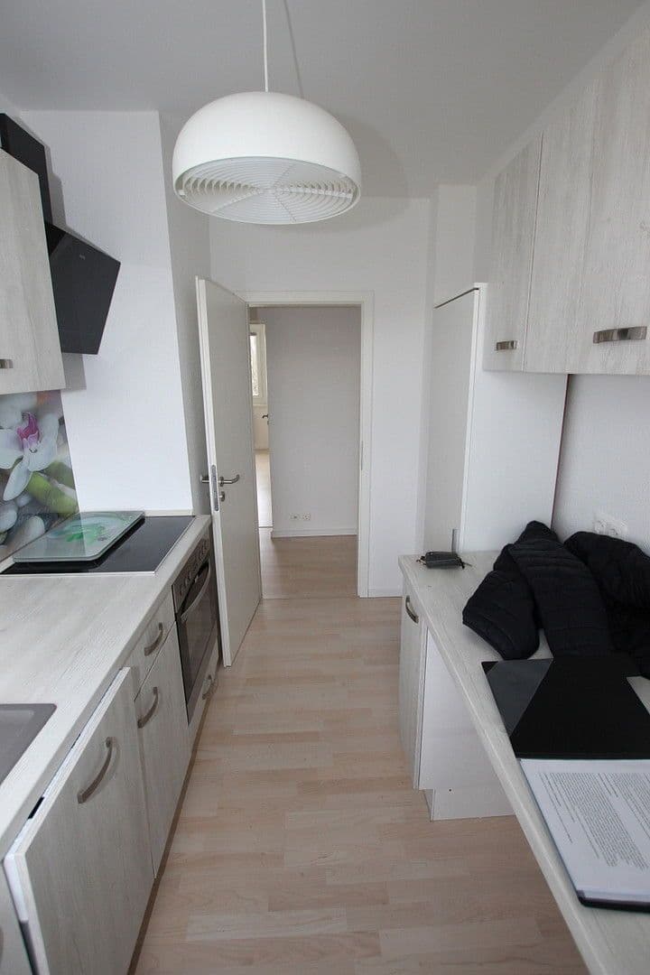 Pronájem bytu 3+1 60 m², Berlin, Berlín Pronájem bytu 3+1 60 m², Berlin, Berlín