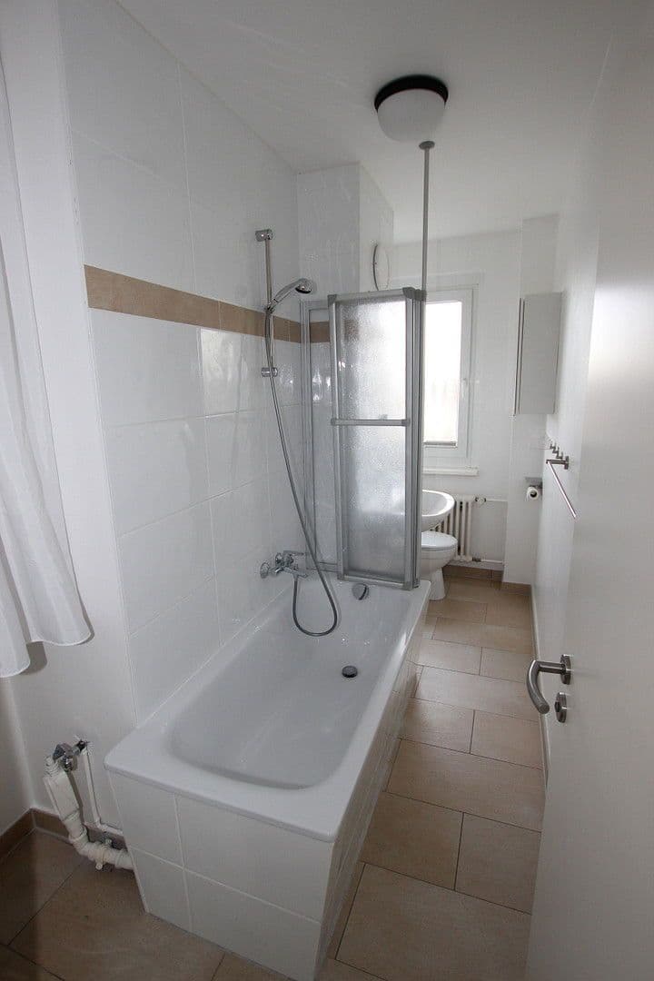 Pronájem bytu 3+1 60 m², Berlin, Berlín Pronájem bytu 3+1 60 m², Berlin, Berlín