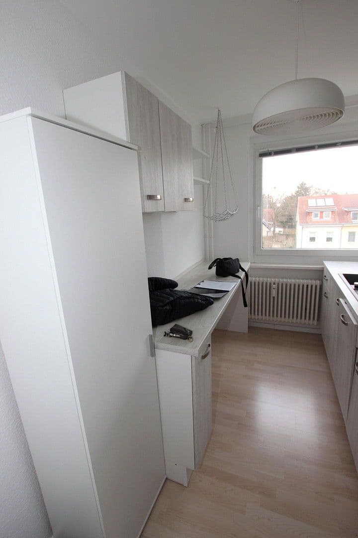 Pronájem bytu 3+1 60 m², Berlin, Berlín Pronájem bytu 3+1 60 m², Berlin, Berlín