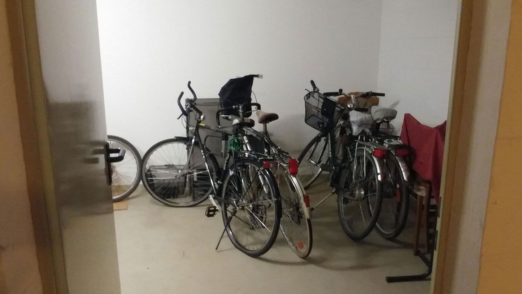 Pronájem bytu 3+1 89 m², Neustadter Ring 100, Ludwigshafen-Maudach, Porýní-Falc Pronájem bytu 3+1 89 m², Neustadter Ring 100, Ludwigshafen-Maudach, Porýní-Falc