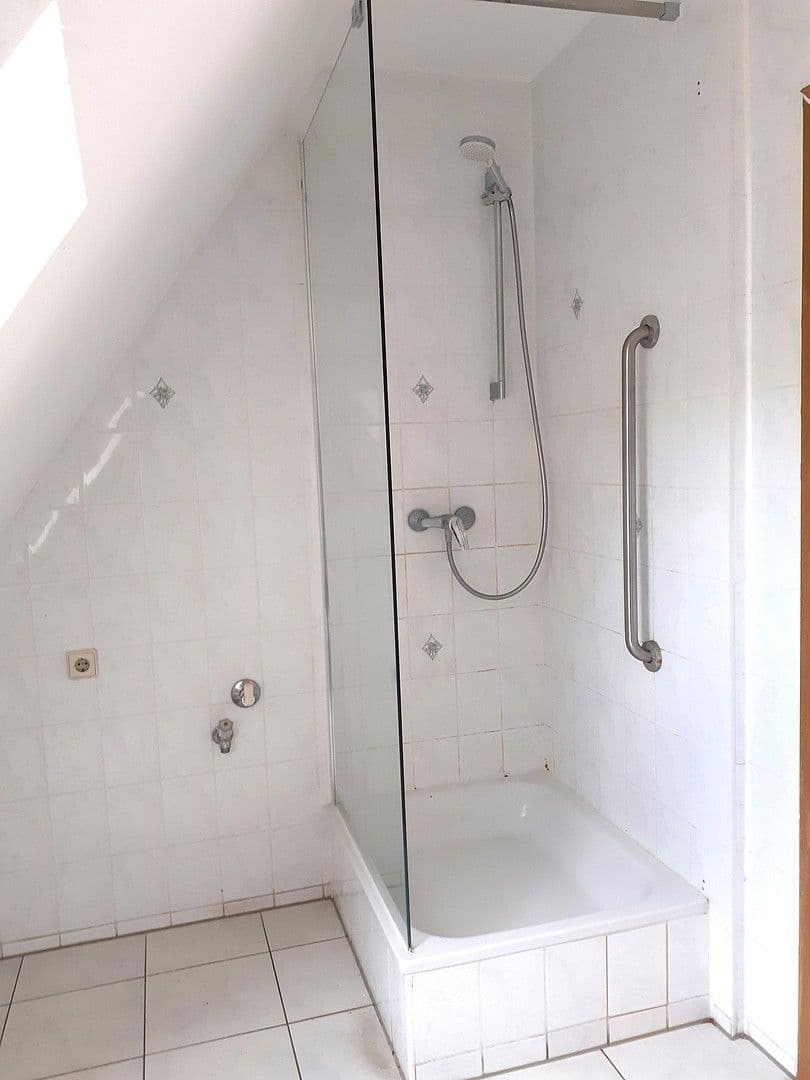 Pronájem bytu 215 m², Frohburg, Sasko Pronájem bytu 215 m², Frohburg, Sasko