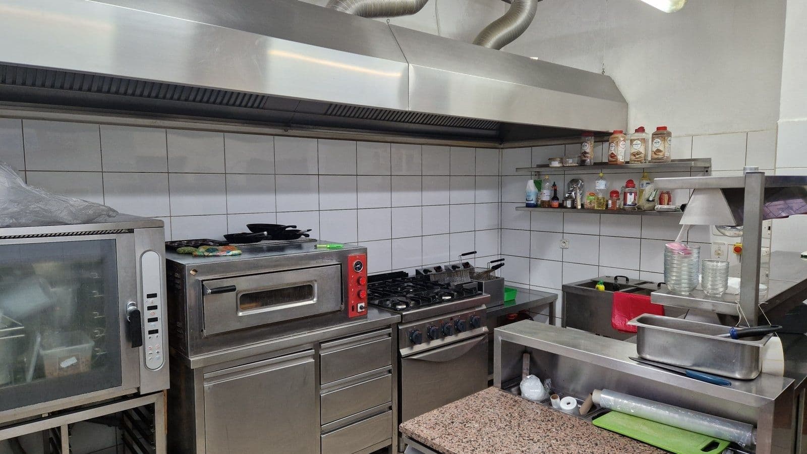 Pronájem nebytového prostoru 570 m², Sokolská třída, Ostrava, Moravskoslezský kraj Pronájem nebytového prostoru 570 m², Sokolská třída, Ostrava, Moravskoslezský kraj