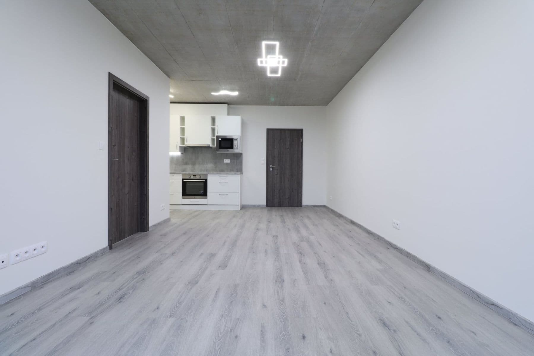 Pronájem bytu 2+kk 49 m², Kamenická, Plzeň, Plzeňský kraj Pronájem bytu 2+kk 49 m², Kamenická, Plzeň, Plzeňský kraj