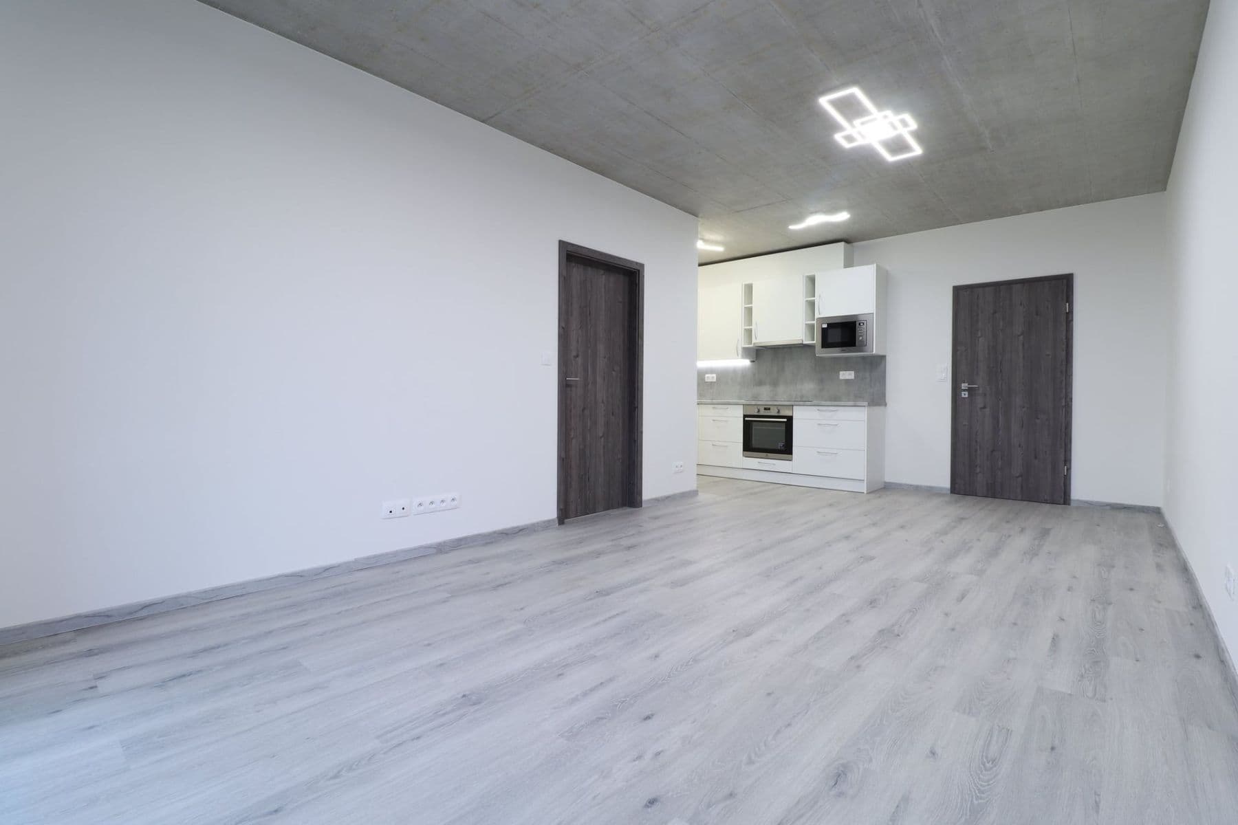 Pronájem bytu 2+kk 49 m², Kamenická, Plzeň, Plzeňský kraj Pronájem bytu 2+kk 49 m², Kamenická, Plzeň, Plzeňský kraj