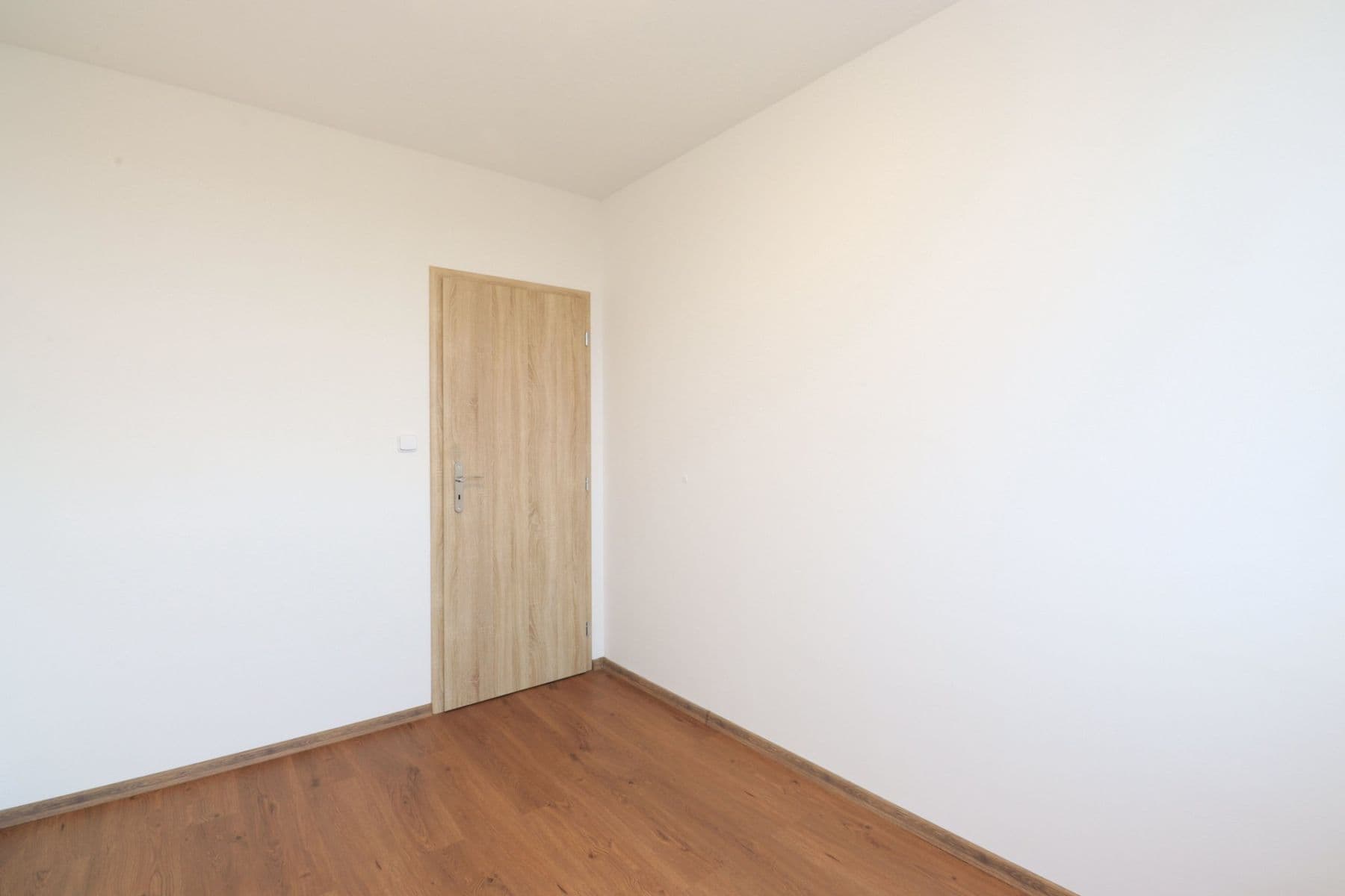 Pronájem bytu 2+kk 39 m², Švédská, Kladno, Středočeský kraj Pronájem bytu 2+kk 39 m², Švédská, Kladno, Středočeský kraj