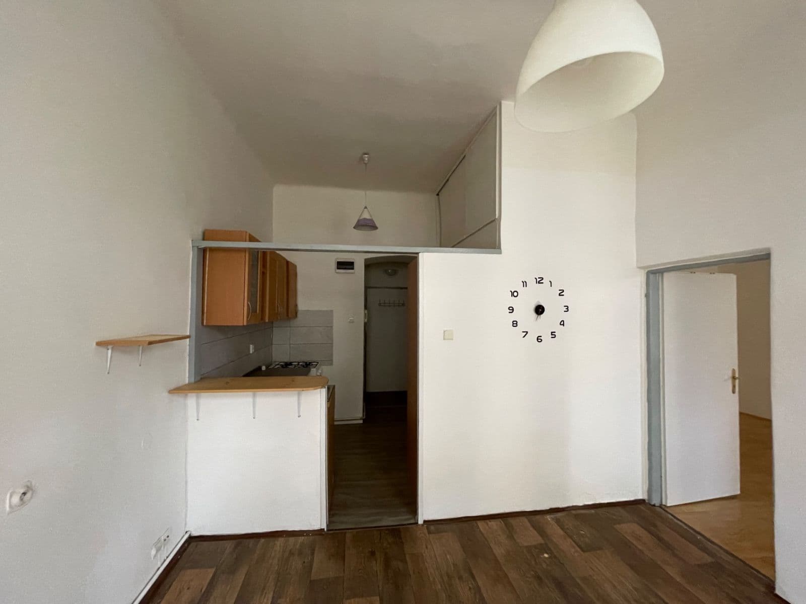 Pronájem bytu 2+kk 41 m², Ostrčilovo náměstí, Praha, Praha Pronájem bytu 2+kk 41 m², Ostrčilovo náměstí, Praha, Praha