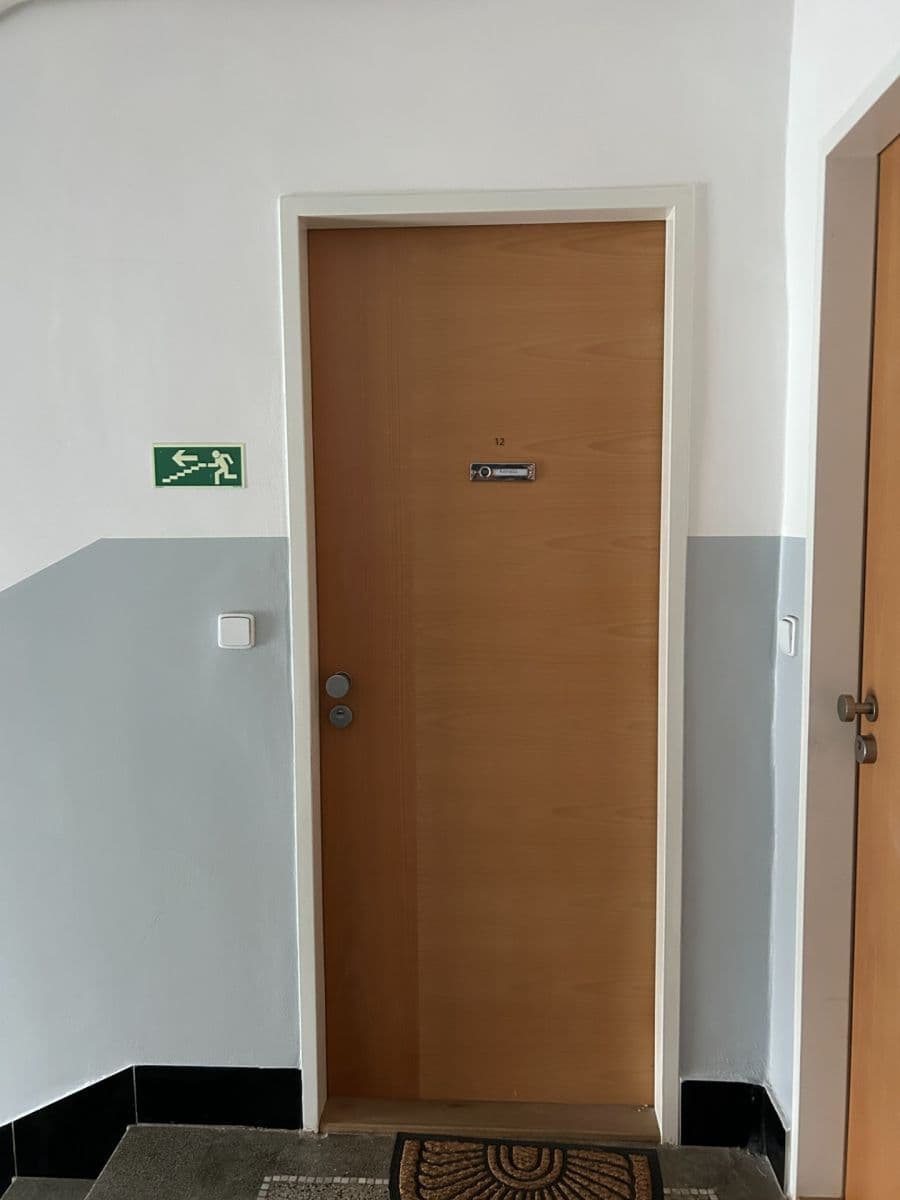 Pronájem bytu 1+kk 30 m², Michelská, Praha, Praha Pronájem bytu 1+kk 30 m², Michelská, Praha, Praha