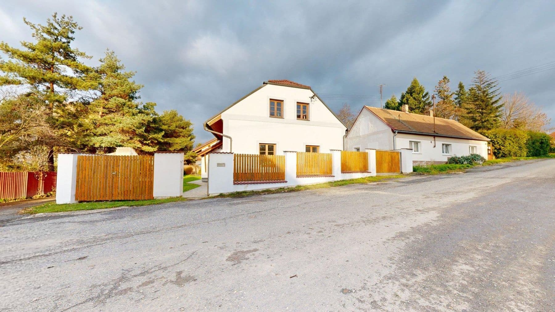 Prodej domu 317 m², pozemek 1.162 m², Nazaret, Čáslav, Středočeský kraj Prodej domu 317 m², pozemek 1.162 m², Nazaret, Čáslav, Středočeský kraj