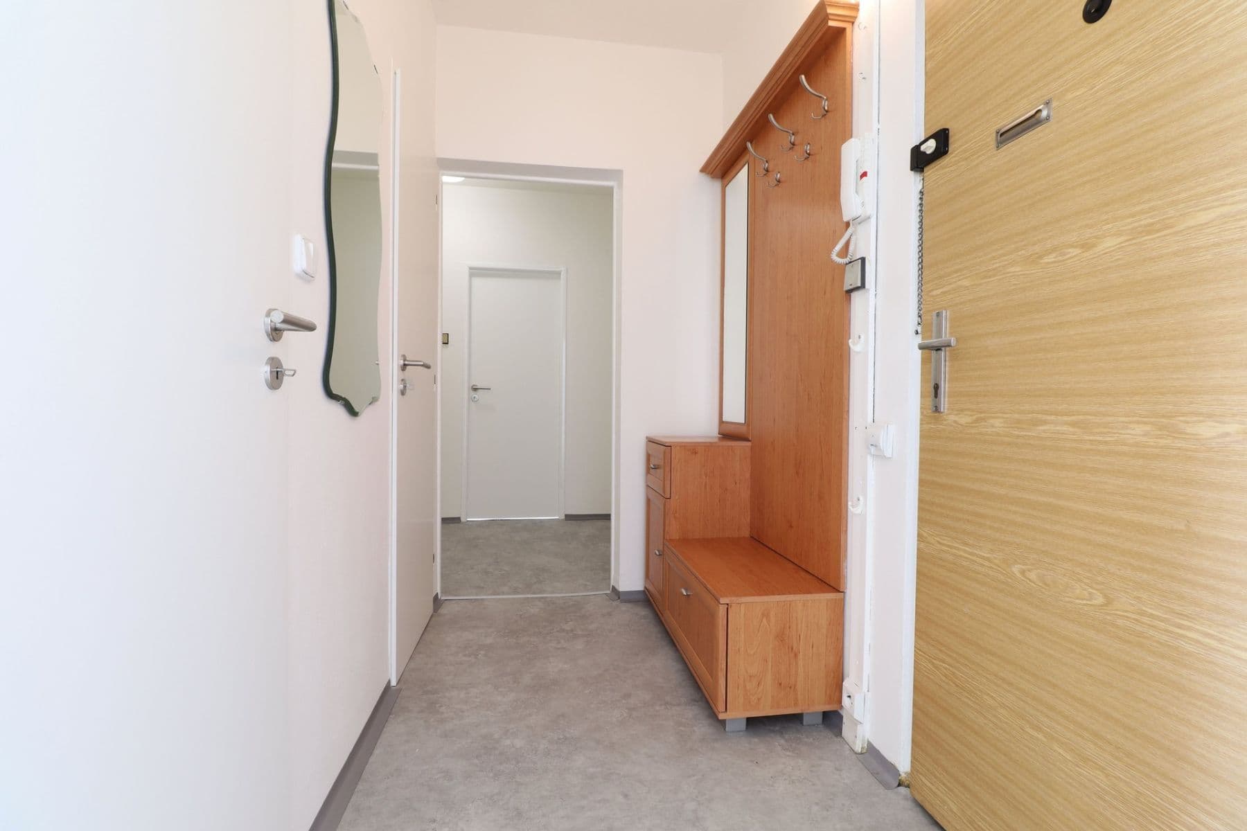 Pronájem bytu 3+1 68 m², Jablonecká, Praha, Praha Pronájem bytu 3+1 68 m², Jablonecká, Praha, Praha